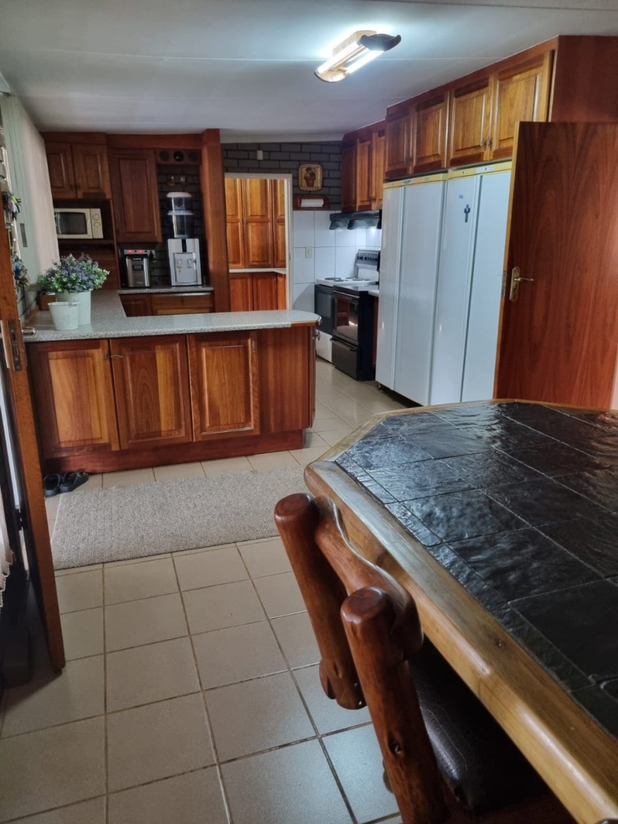 4 Bedroom Property for Sale in Wolmaransstad North West